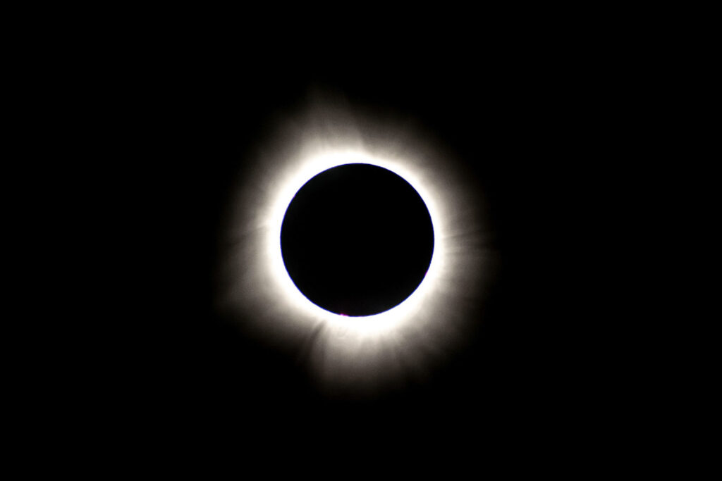 volledige zonsverduistering