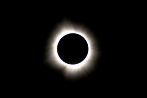 volledige zonsverduistering