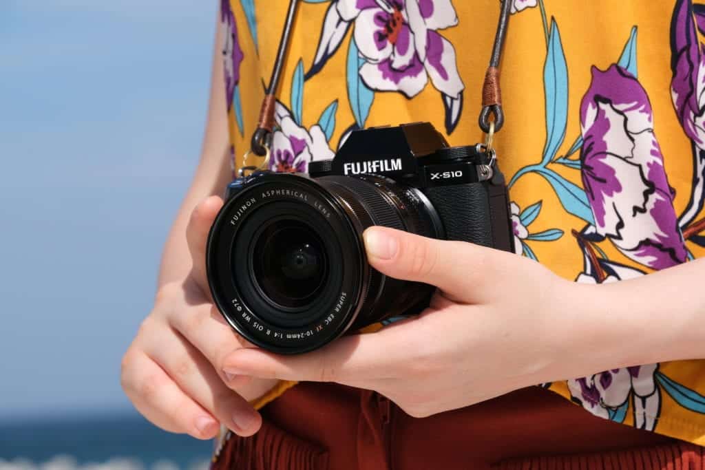 Fujifilm X-S10