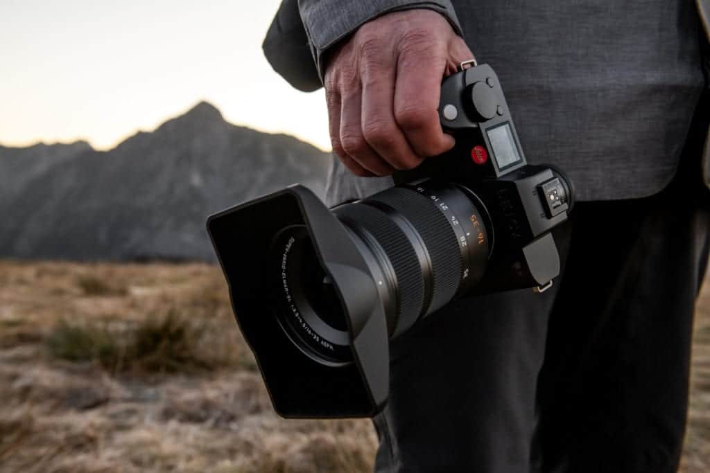 Leica SL2-S