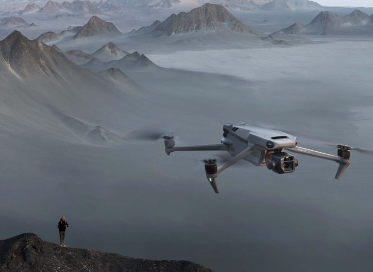Indrukwekkend: DJI Mavic 3-drone filmt Mount Everest