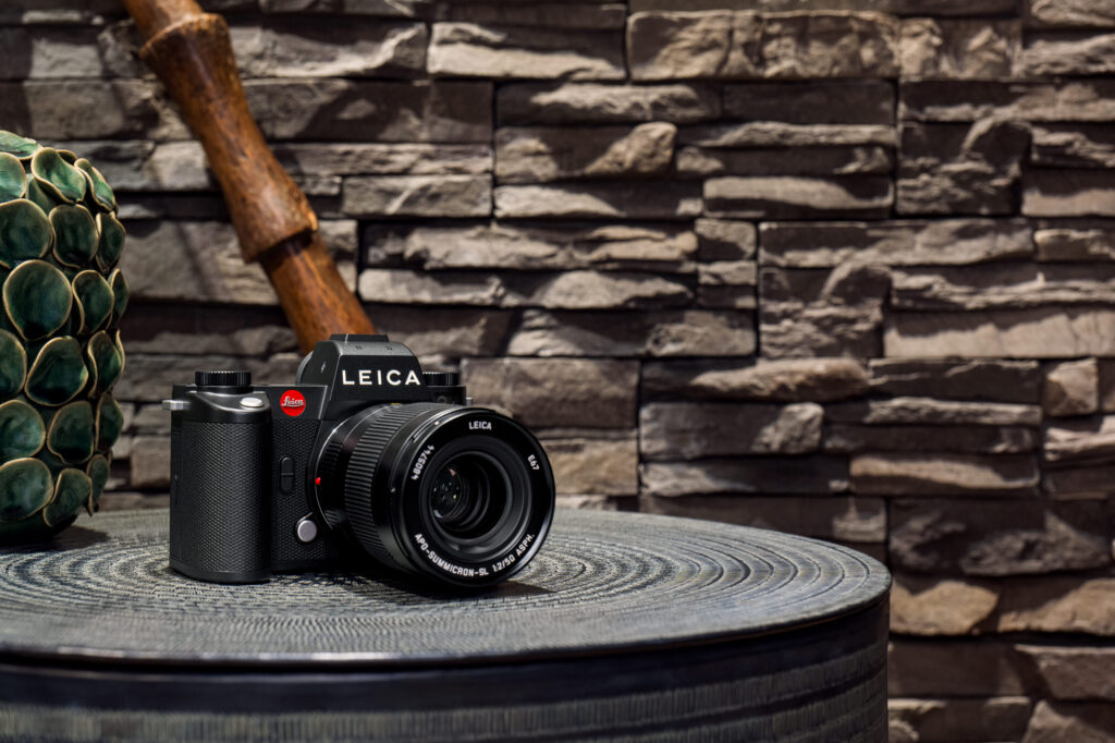 Leica SL3 voor muur