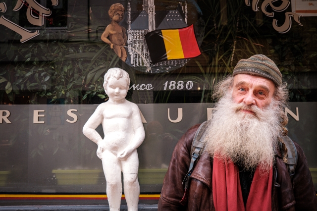 portretfotografie op straat interessante persoon