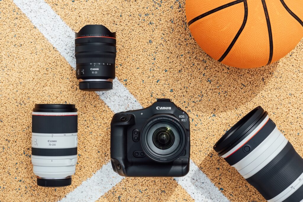Canon EOS R1 met basketball