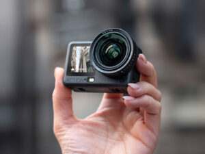 DJI Osmo Action 6 in hand