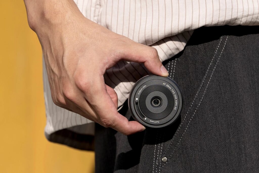 28mm lens in broekzak