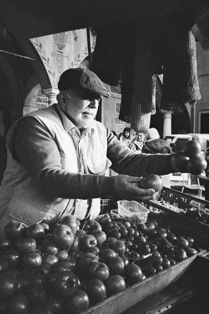 Quicksnap Black and White fruitverkoper