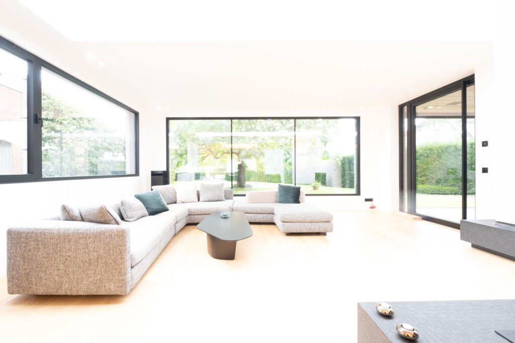 Productfotografie met HDR: reeks belichtingen samengevoegd tot één sfeervol interieurbeeld