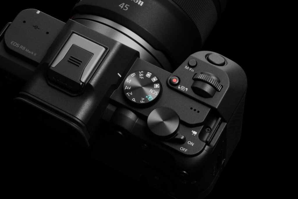 Canon EOS R8 II bovenkant