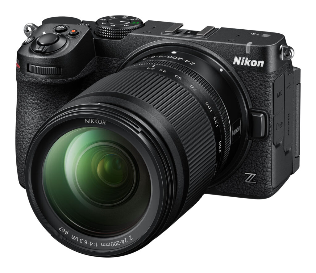 Nikon Z5IIC zwart