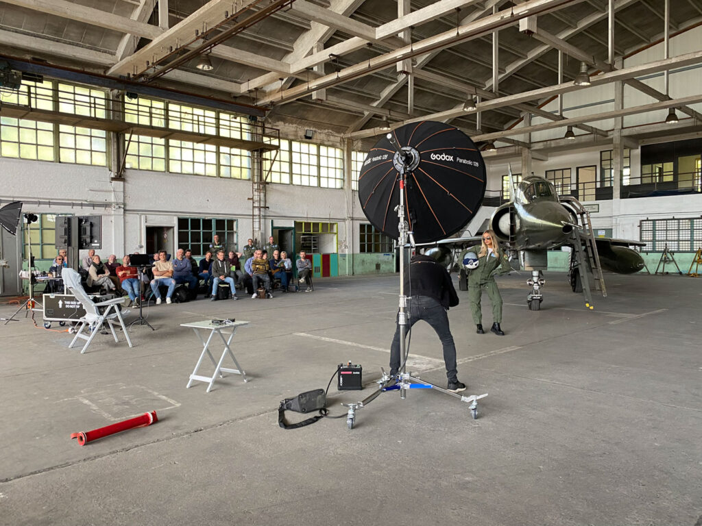 Fashionfotografie workshop met een grote Godox parabool als ideale lichtvormer
