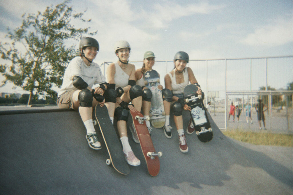 Antwerp Unfiltered skaters in skatepark